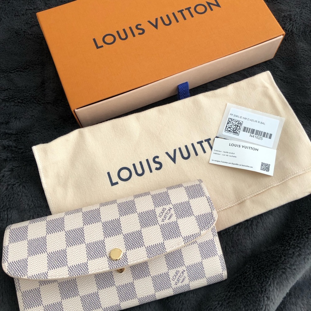 Louis Vuitton Emilie wallet Damier Azur canvas NEW